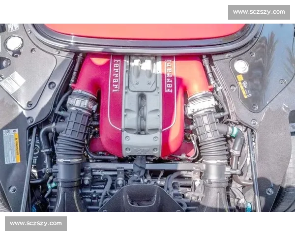 复古红潮涌蒙扎:法拉利意大利大奖赛合影里的速度传承 复古红潮涌蒙扎:法拉利意大利大奖赛合影里的速度传承